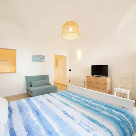 Casa Santa Brigida Apartamento *